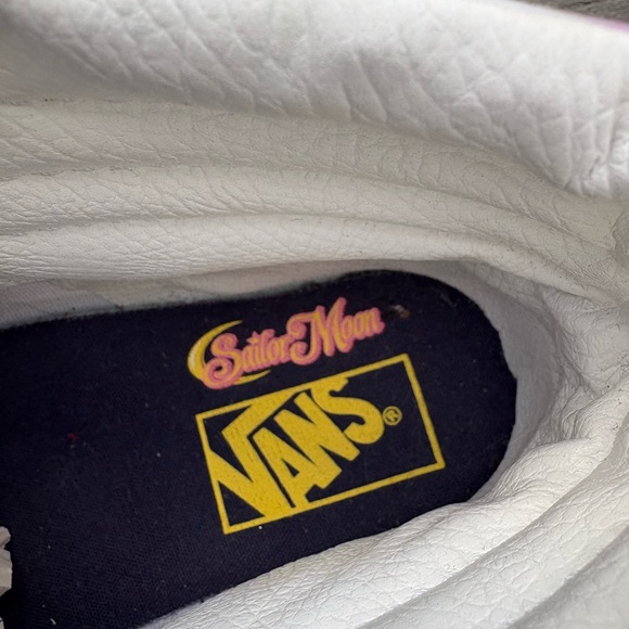 Vans x Sailor Moon Sk8-Hi Womens Size 6 Pretty Guardians High Top Sneakers - Picture 10 of 10
